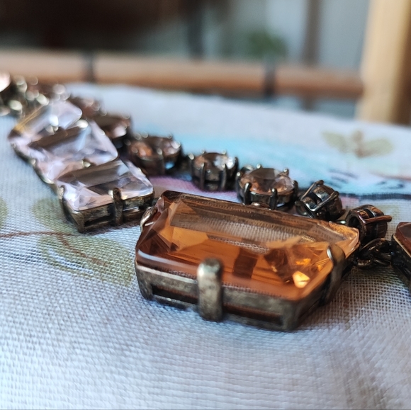 J. Crew Brand Statement Necklace Huge Abstract Apricot Light Rose Stones Brass - Picture 11 of 16